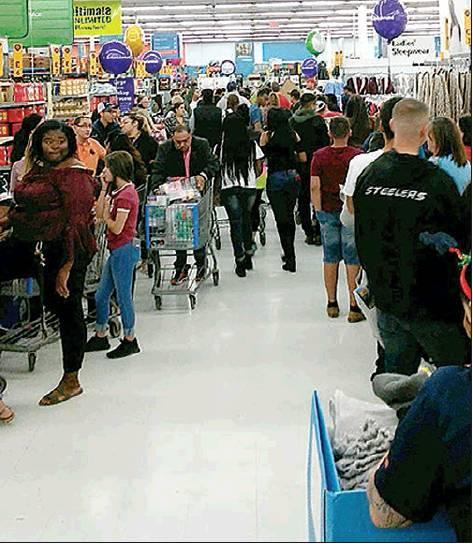 Check out lines were non-stop busy for several hours last Friday night.<br />          Frank Coleman | The Marlin Democrat<br />          This was the scene last Friday night for Black Friday at Marlin’s Walmart as residence from all around Falls County came out to strike some amazing deals .